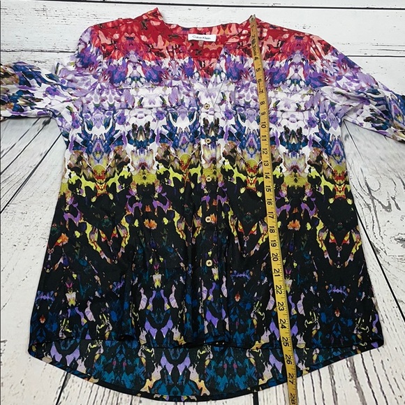 Calvin Klein- Button up, roll sleeve top, multi colored - Picture 7 of 11